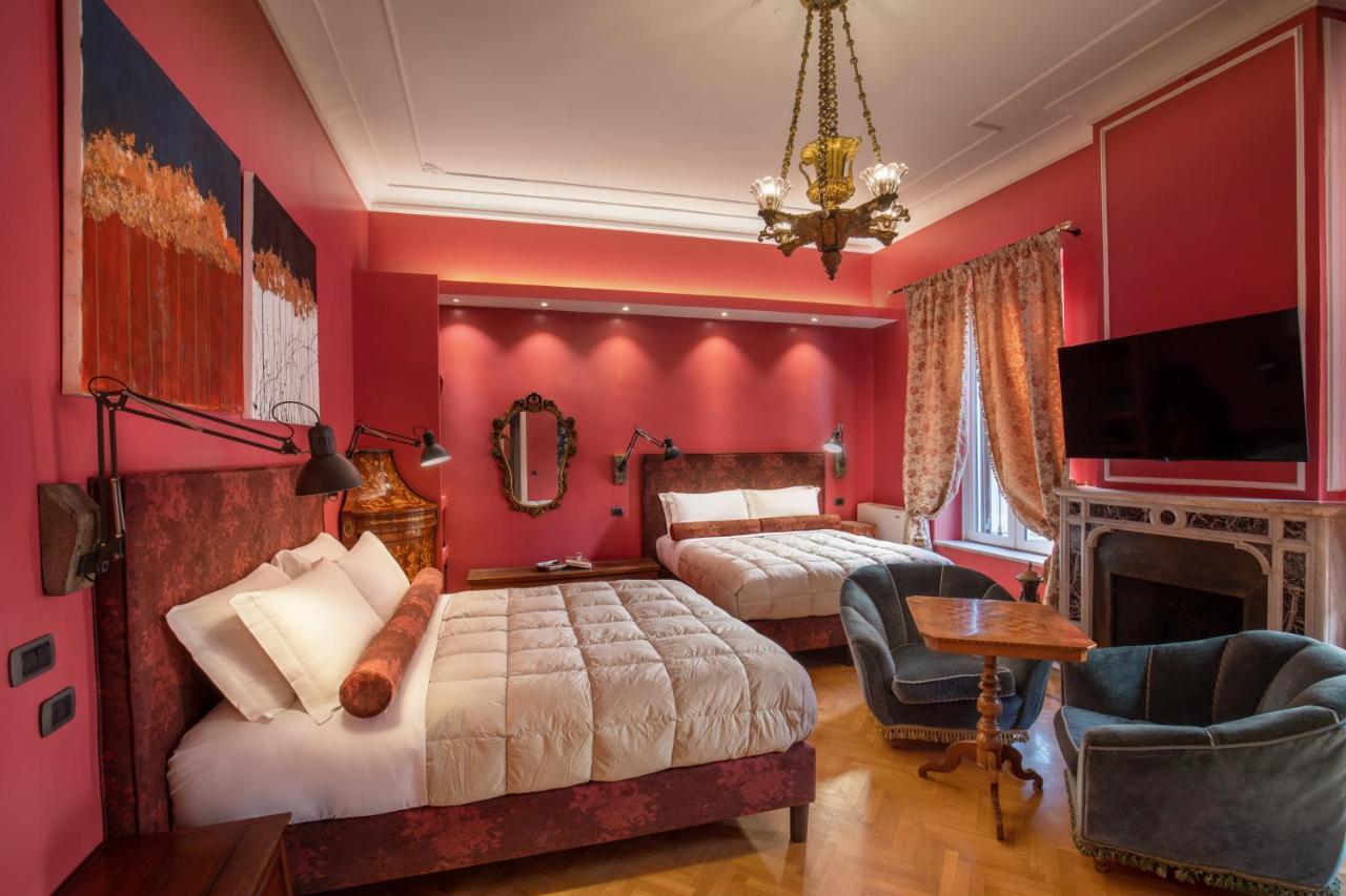 Room 94 Piazza Di Spagna Рим Екстер'єр фото