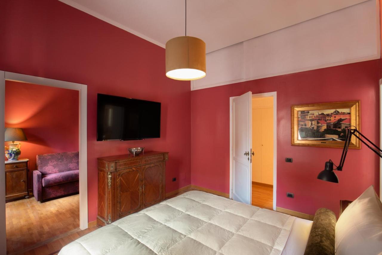 Room 94 Piazza Di Spagna Рим Екстер'єр фото